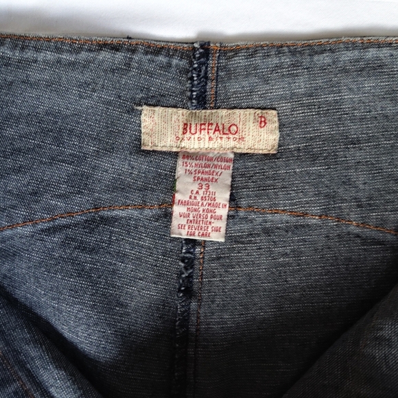 Buffalo Jeans Embroidered Stretch Jeans- Sz. 33 - Picture 4 of 6